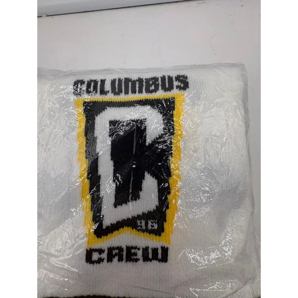 New Columbus Crew SC MLS Soccer Knit Scarf White Black Yellow Fringe